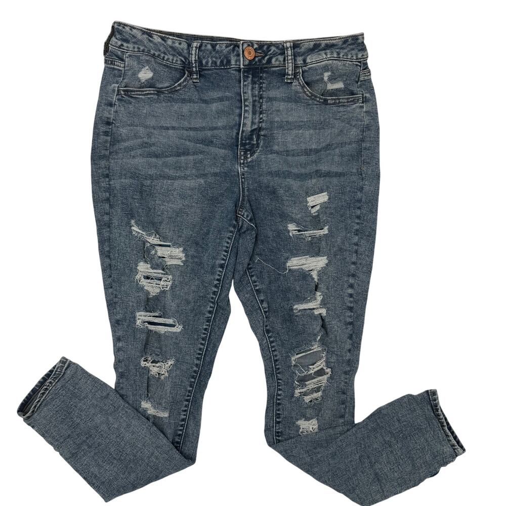 SO | Distressed Skinny Jeans | Women’s 15 / 32W | Medium Wash | 27‑Inch Rise